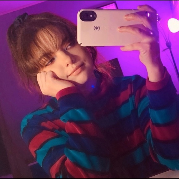 Meet your Posher, Allie - Picture 1 of 1